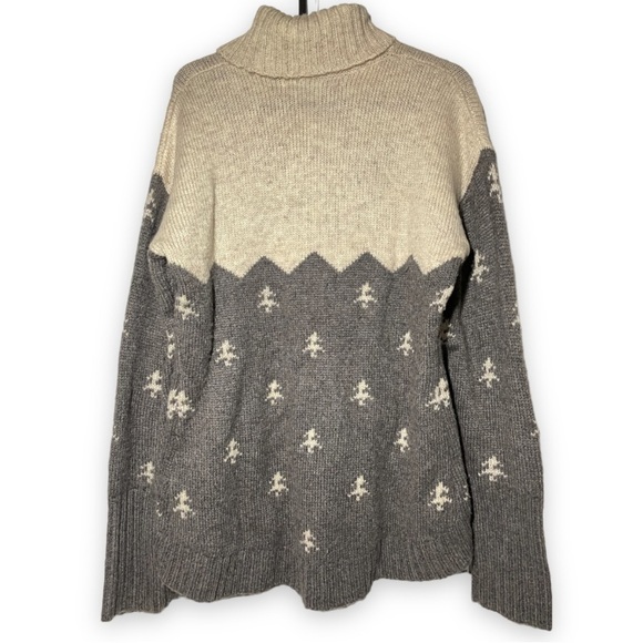 VINTAGE Woolrich Nordic Turtleneck Sweater size M - Picture 3 of 4